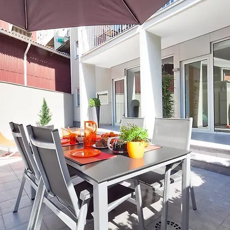 Charmsuites Paralel-2