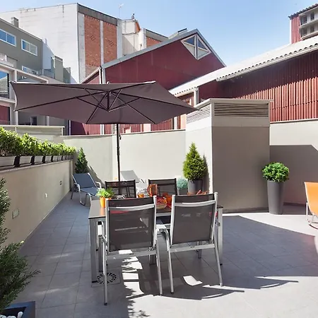 Charmsuites Paralel-2