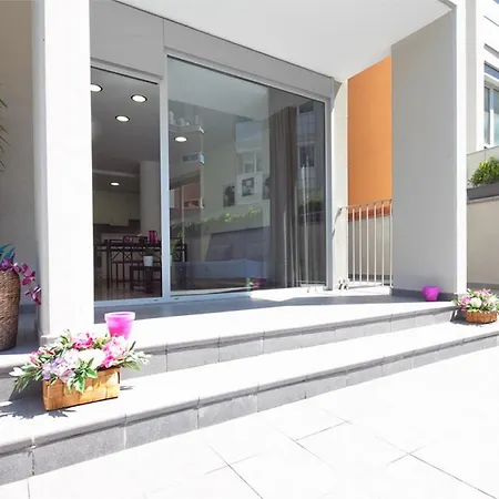 Charmsuites Paralel-3